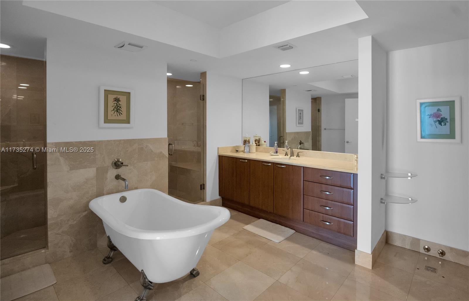 3301 NE 183rd St #2204, Aventura FL 33160