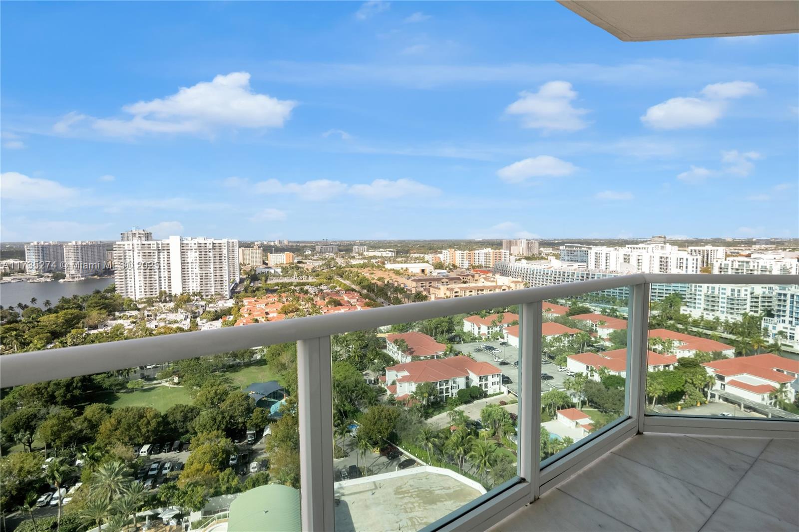 3301 NE 183rd St #2204, Aventura FL 33160