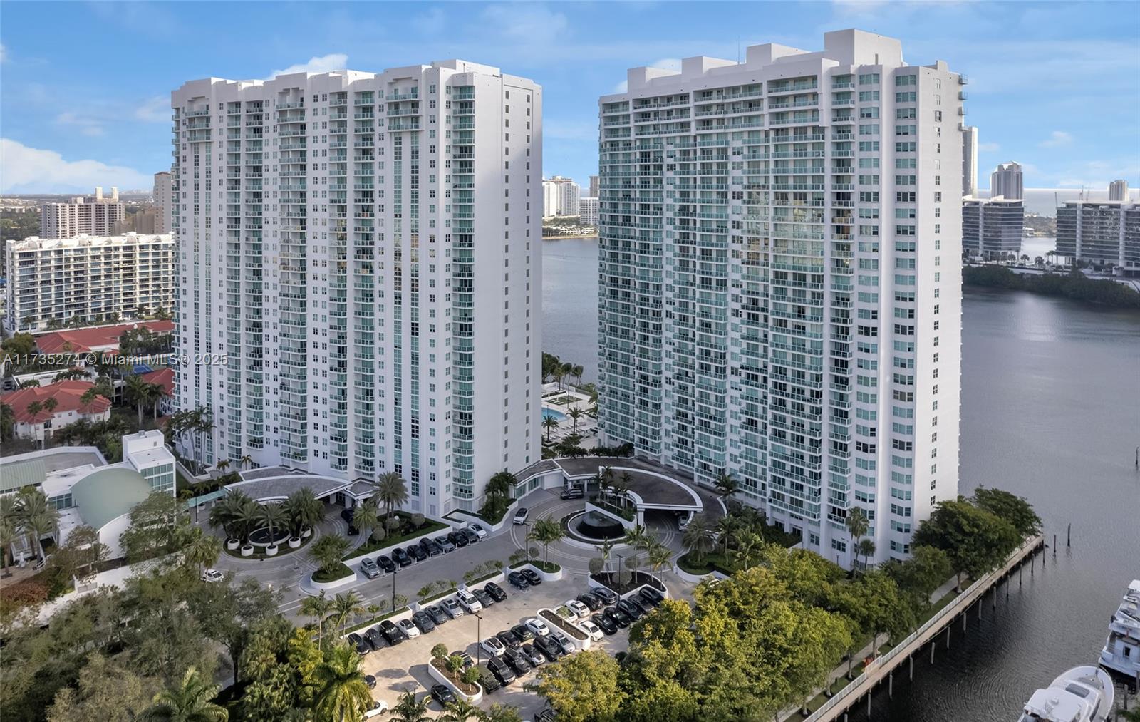 3301 NE 183rd St #2204, Aventura FL 33160