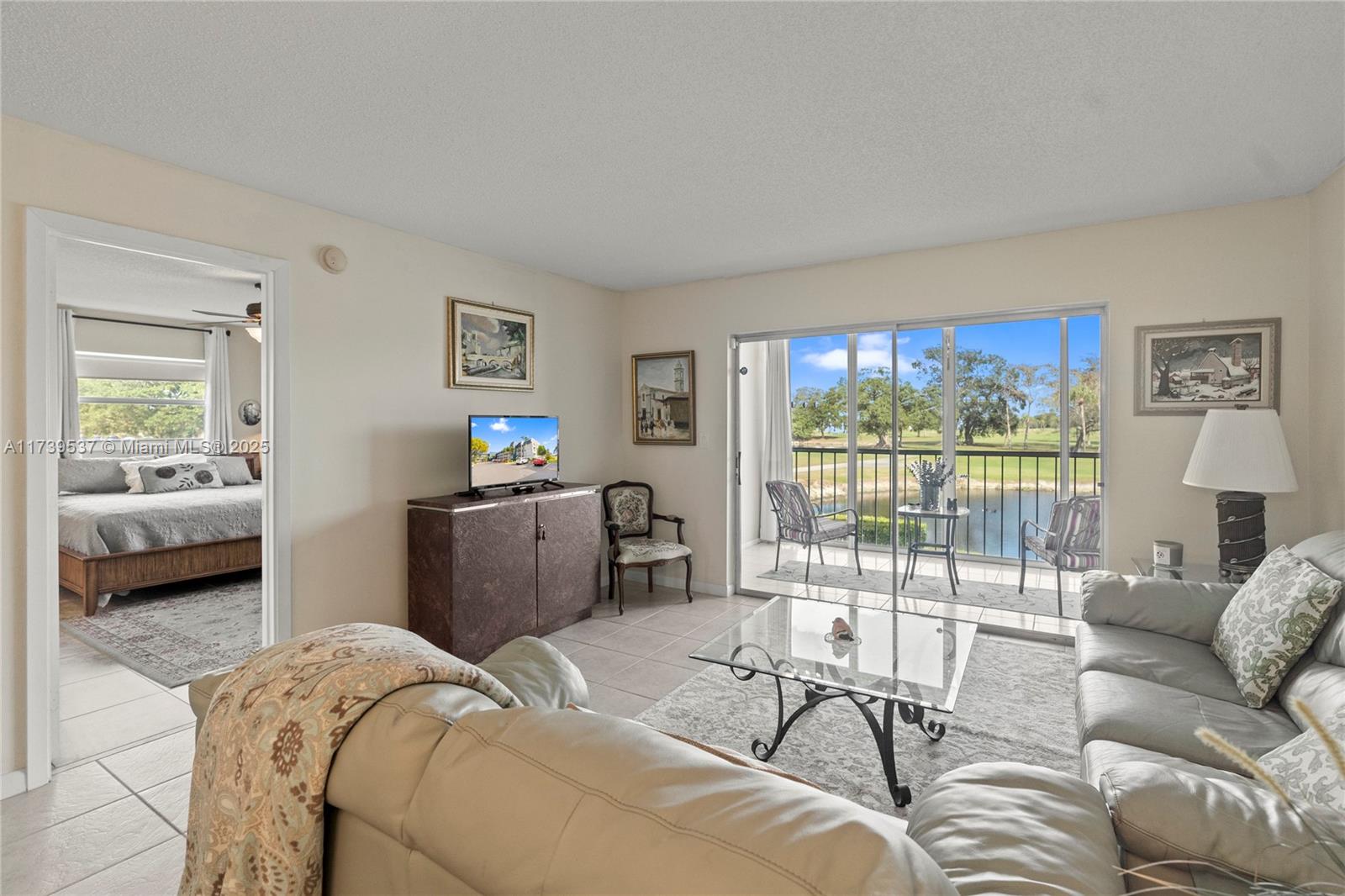 7807 Golf Cir Dr #212, Margate, Florida image 4