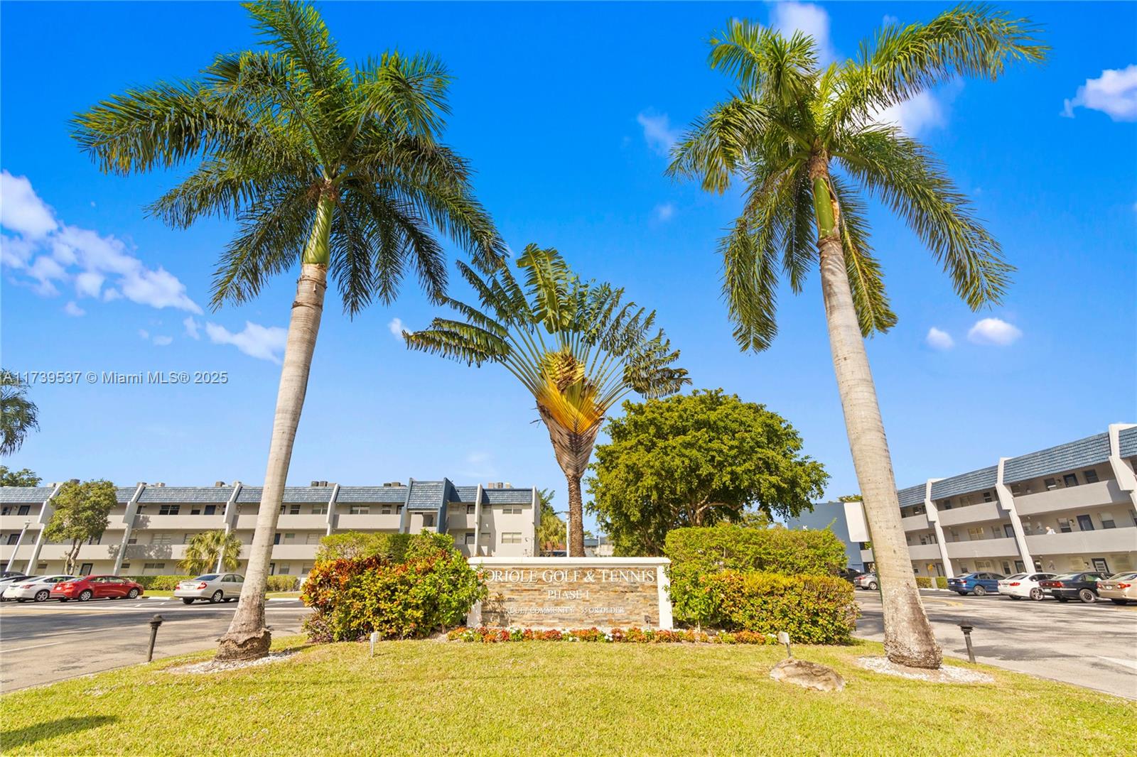 7807 Golf Cir Dr #212, Margate, Florida image 9