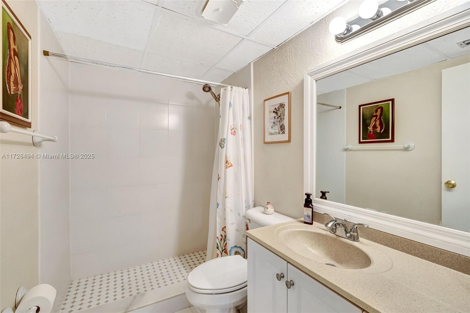 1035 Country Club Dr #206, Margate, Florida image 13