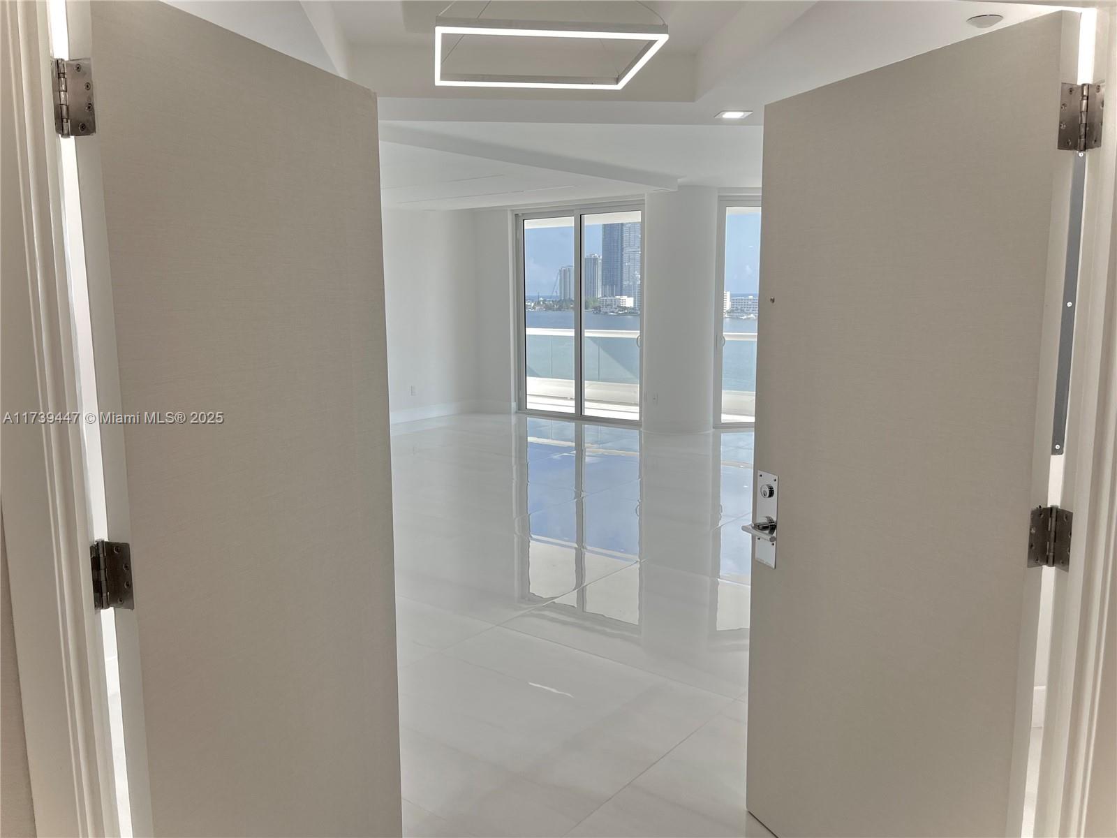 2600 Island Blvd #903, Aventura, Florida image 26