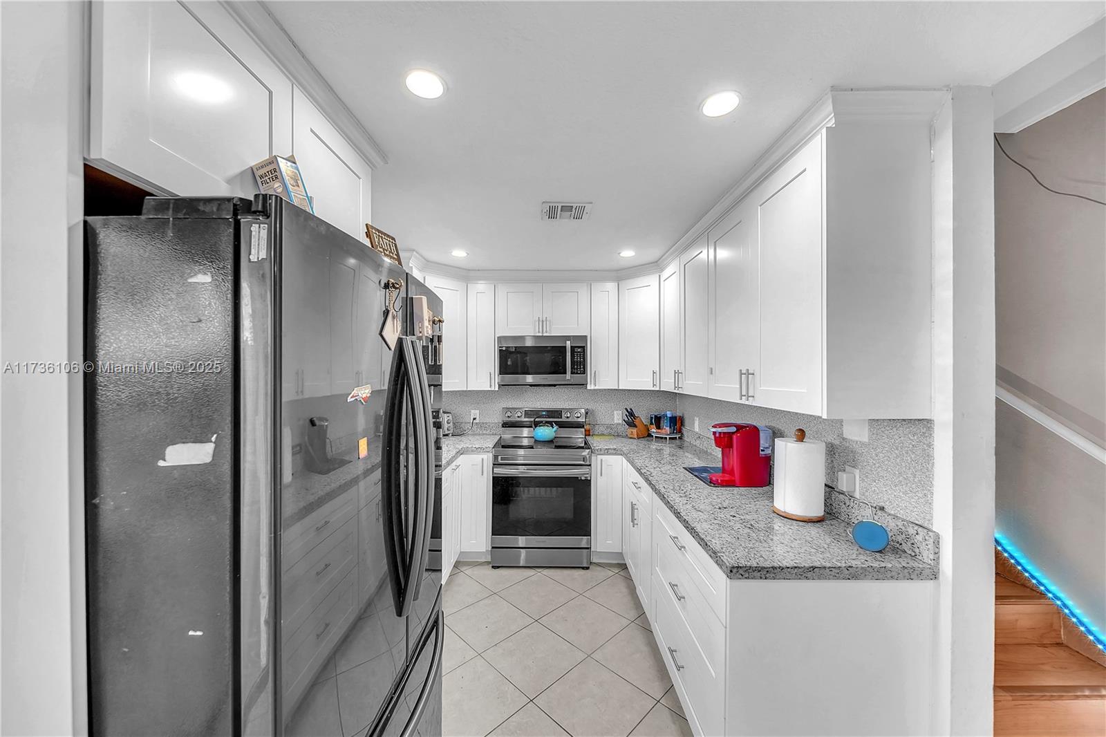 9747 NW 37th St #9747, Sunrise, Florida image 11