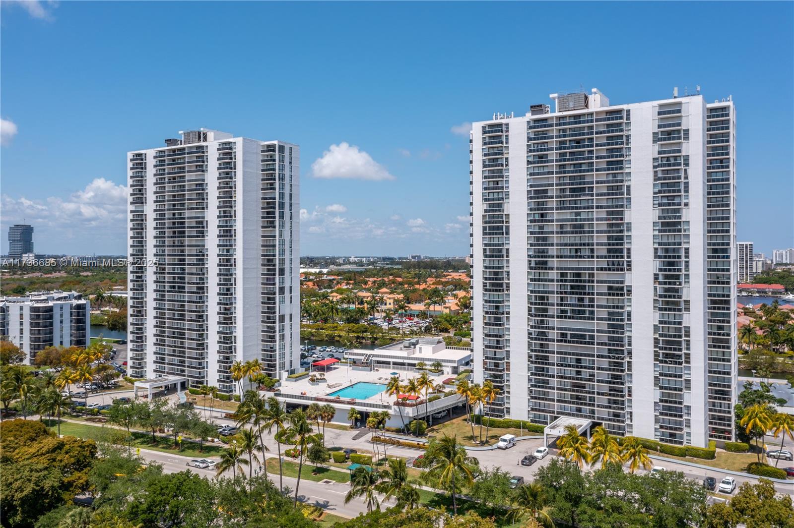 3625 N Country Club Dr #1103, Aventura, Florida image 20