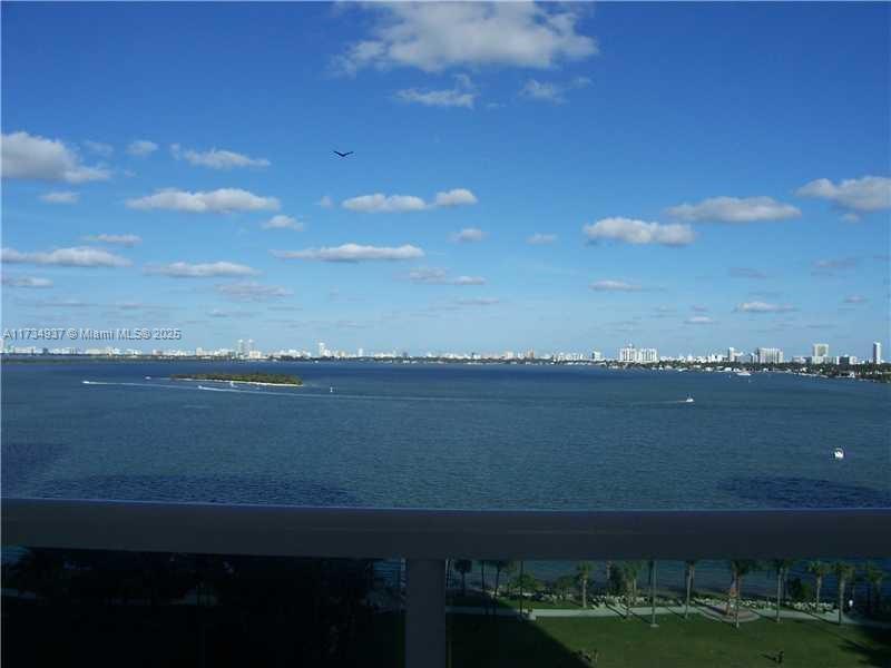 1800 N Bayshore Dr #4007, Miami FL 33132