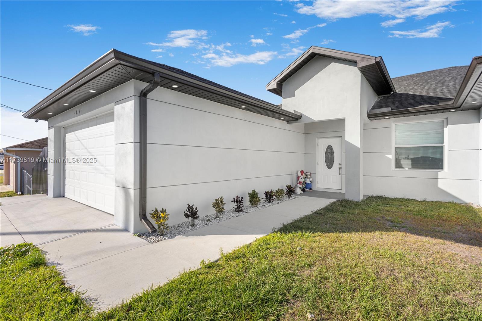 4014 19th St, Lehigh Acres, Florida image 3