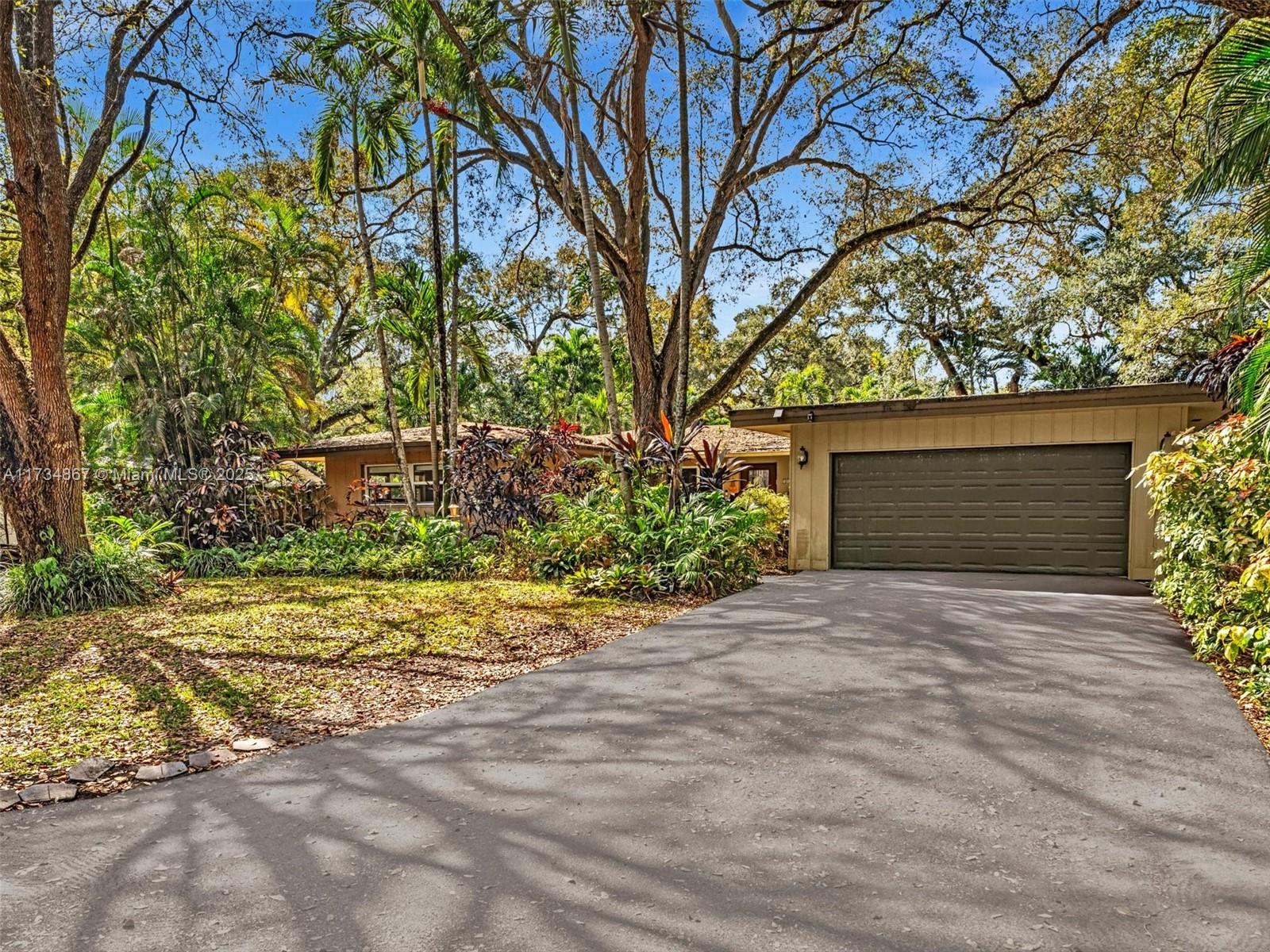 5850 SW 37th Ave, Dania Beach, Florida image 5