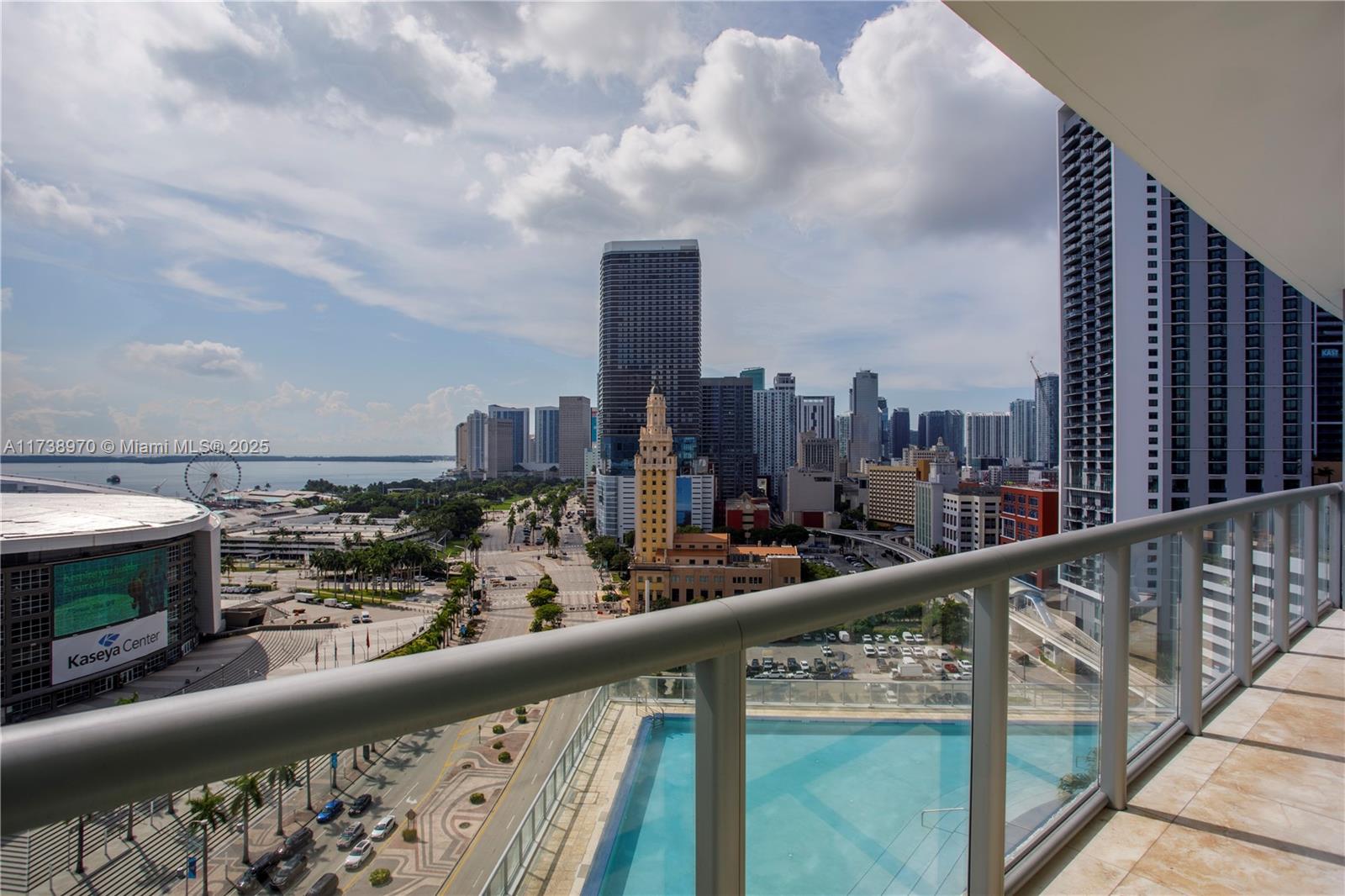 888 Biscayne Blvd #1707, Miami FL 33132