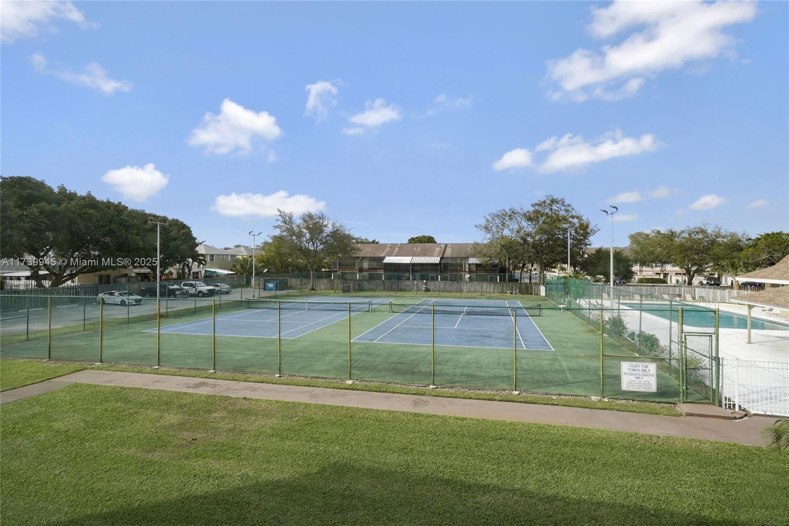 7175 Orange Dr #114H, Davie, Florida image 28