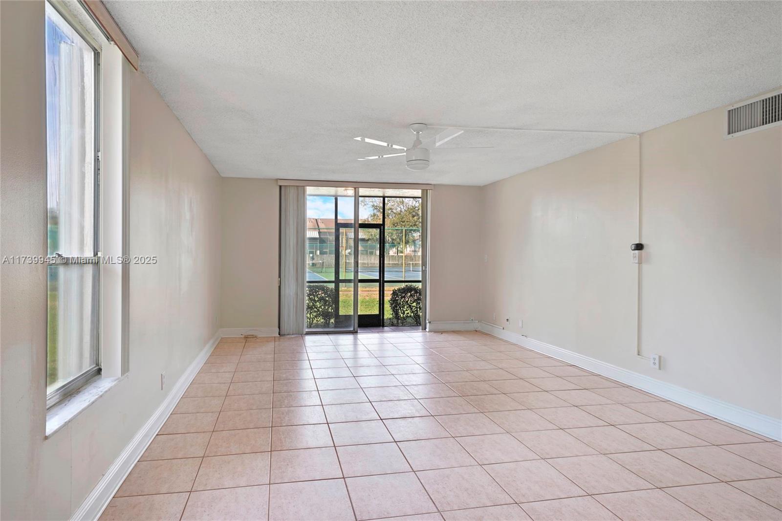 7175 Orange Dr #114H, Davie, Florida image 3
