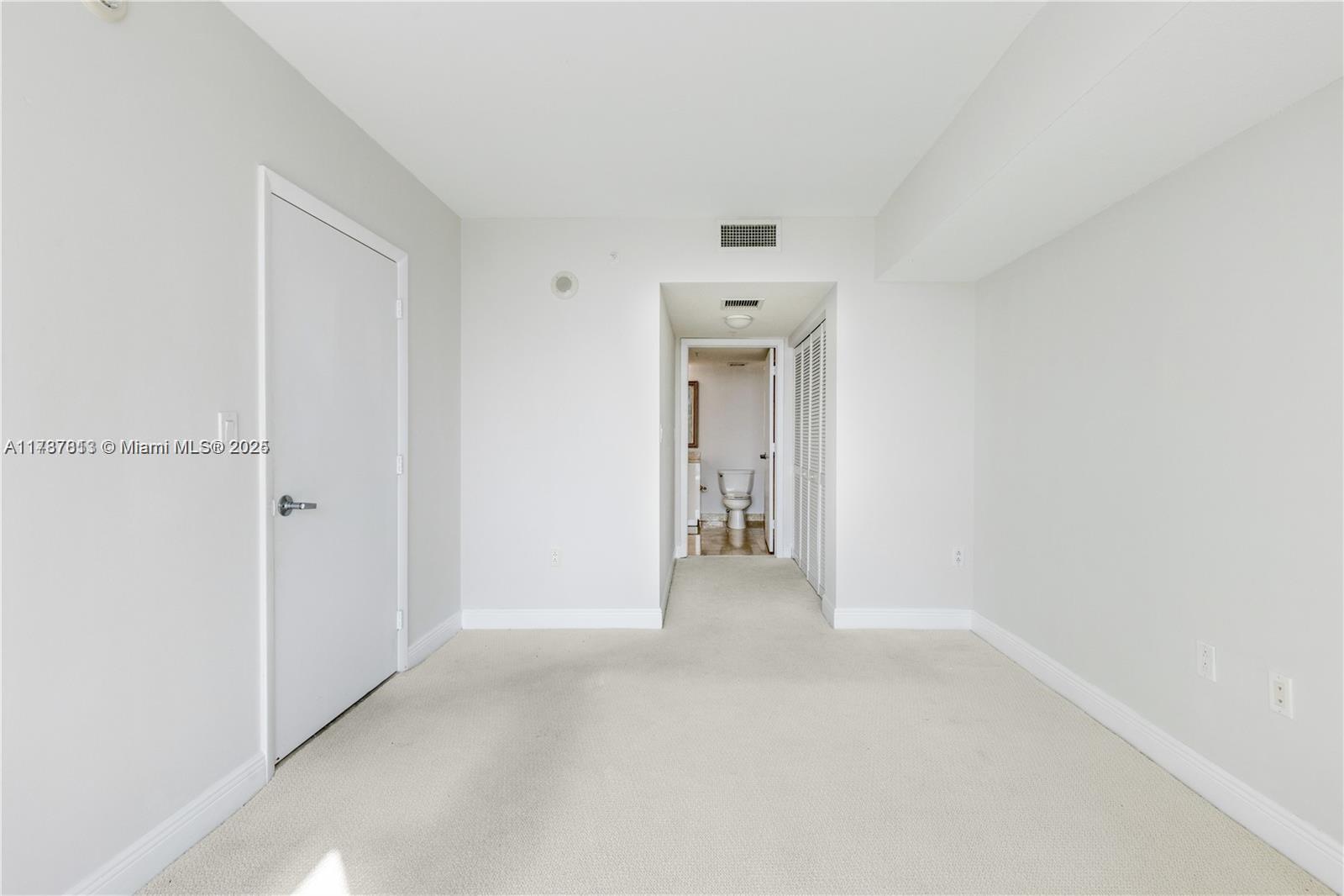 1800 N Bayshore Dr #2510, Miami FL 33132