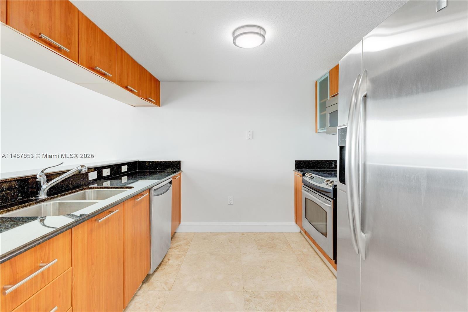 1800 N Bayshore Dr #2510, Miami FL 33132