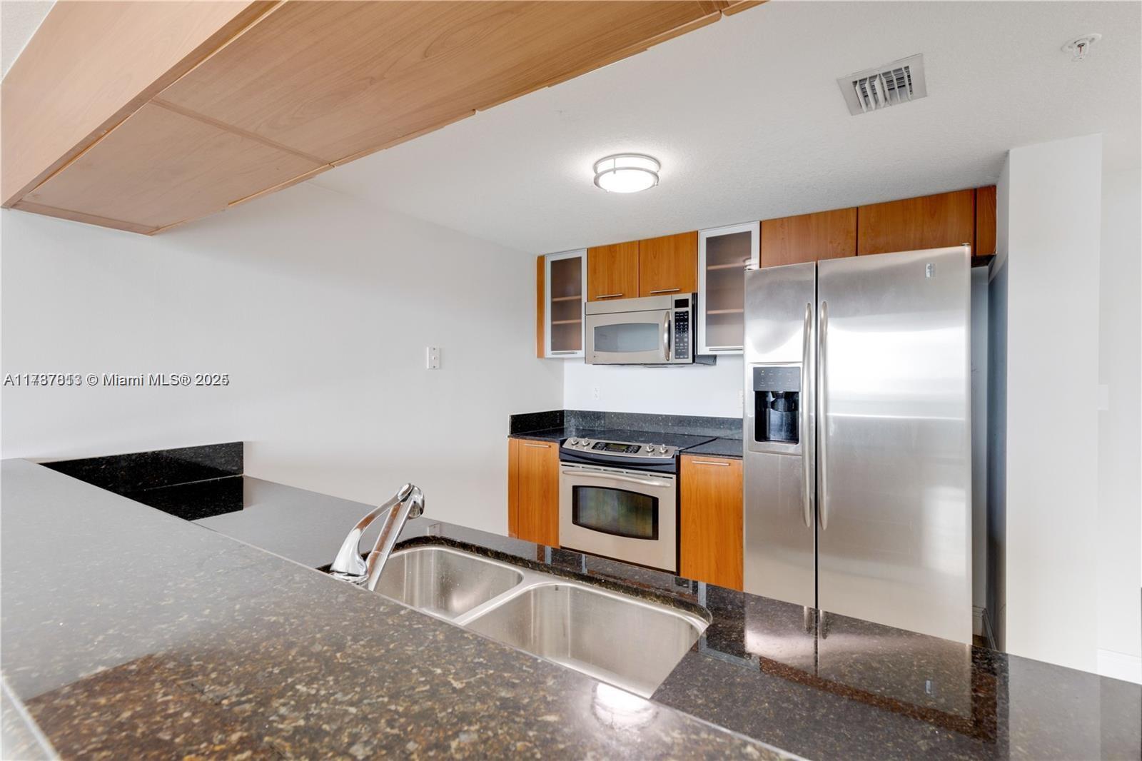 1800 N Bayshore Dr #2510, Miami FL 33132