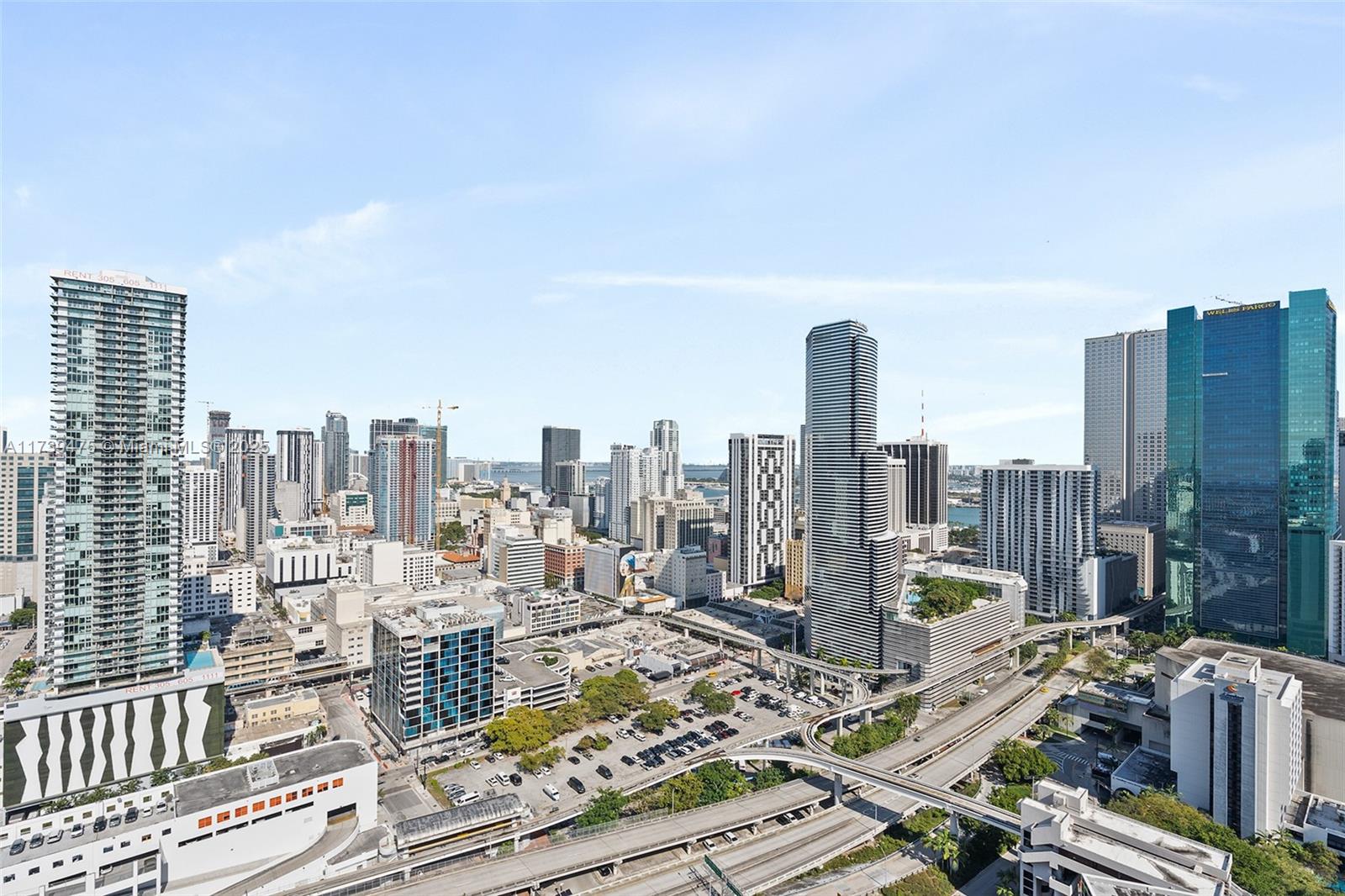 350 S Miami Ave #3805, Miami FL 33130