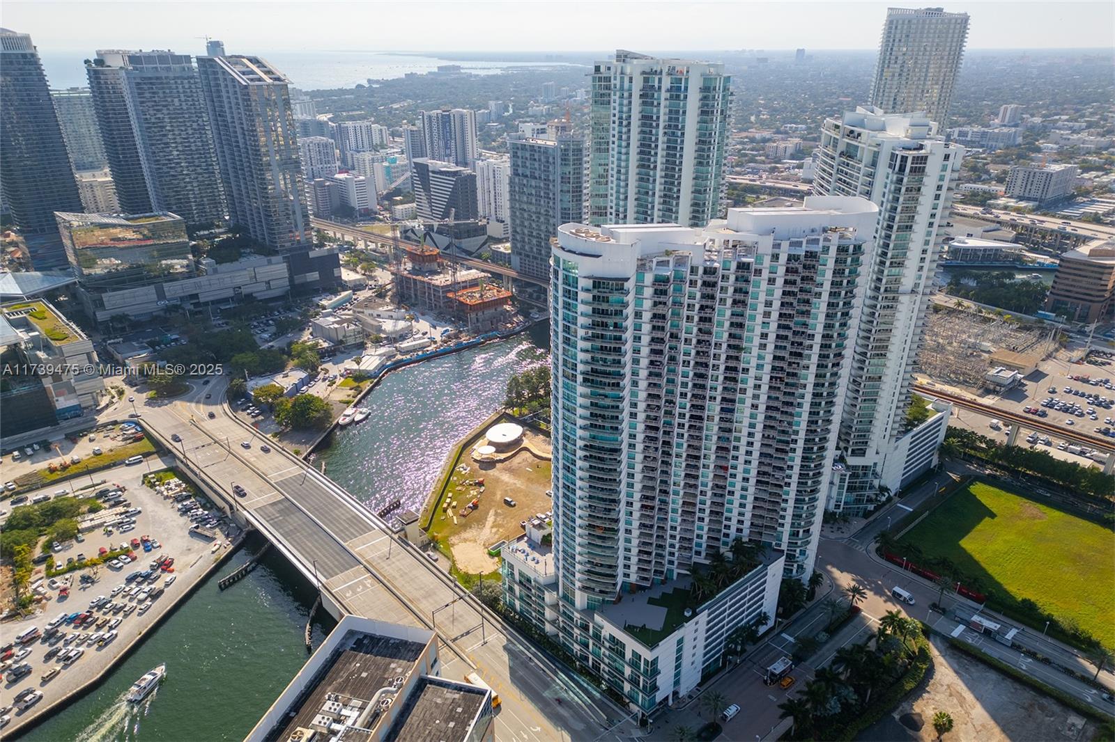 350 S Miami Ave #3805, Miami FL 33130