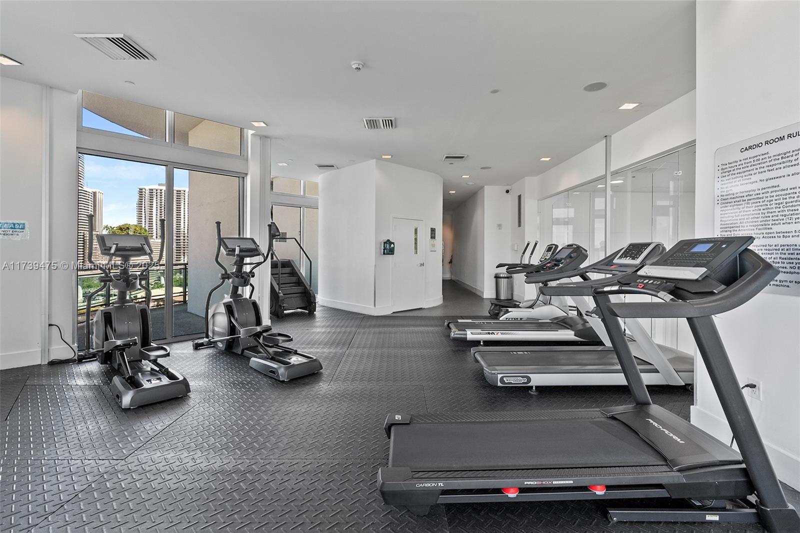 350 S Miami Ave #3805, Miami FL 33130