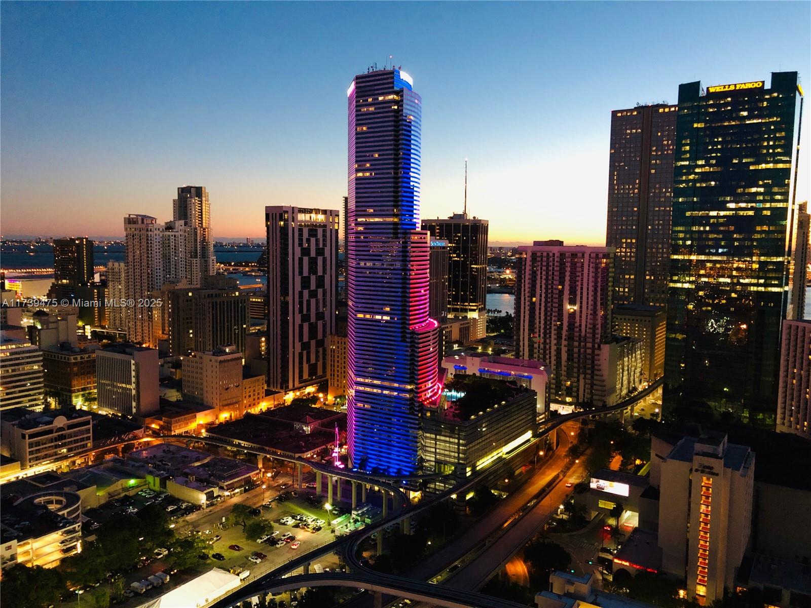 350 S Miami Ave #3805, Miami FL 33130