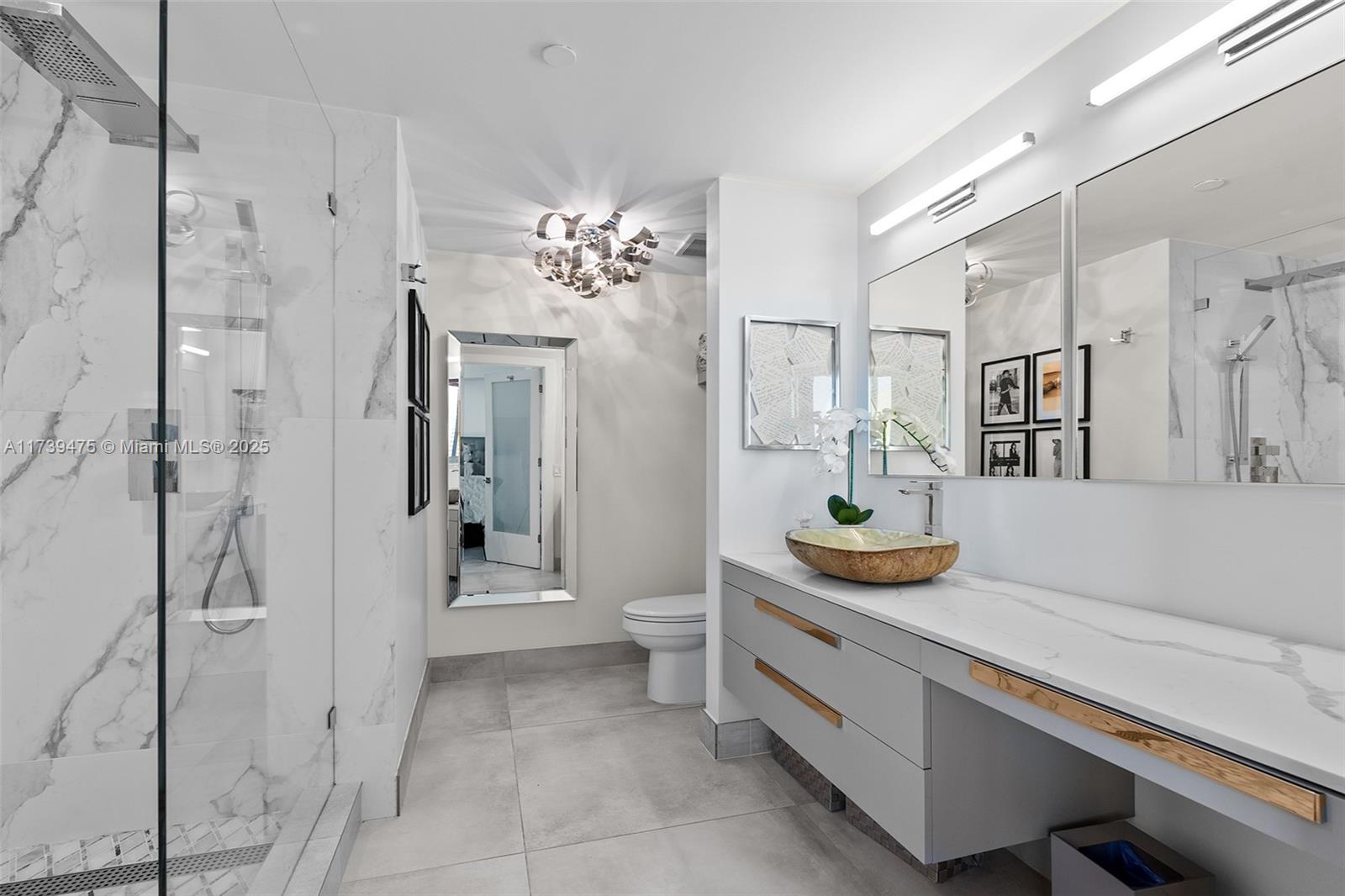 350 S Miami Ave #3805, Miami FL 33130
