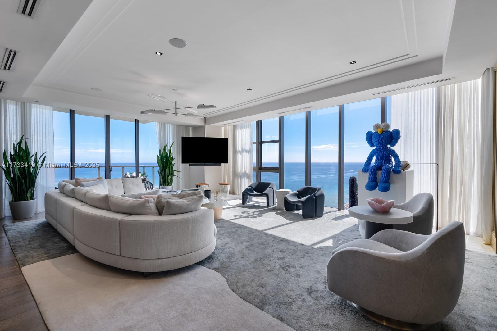 Condo for Sale in Bal Harbour, FL
