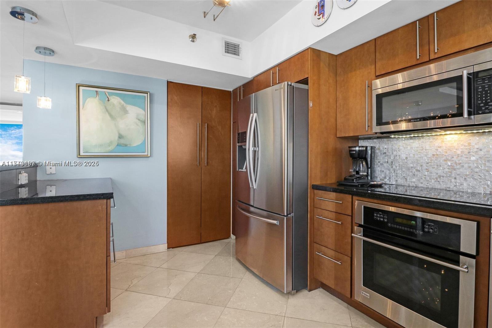 1541 Brickell Ave #B2604, Miami FL 33129
