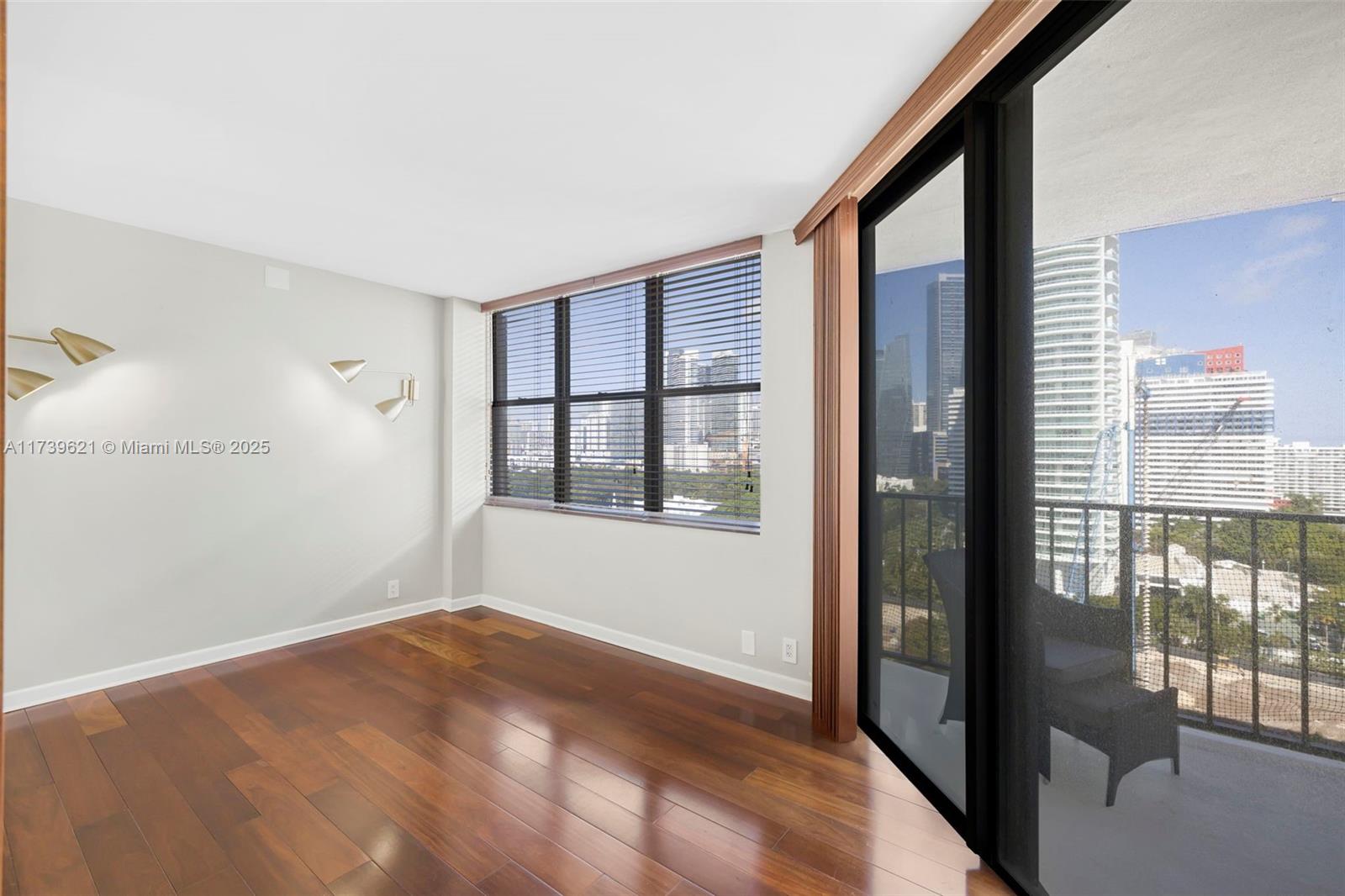 Listing Photo 18
