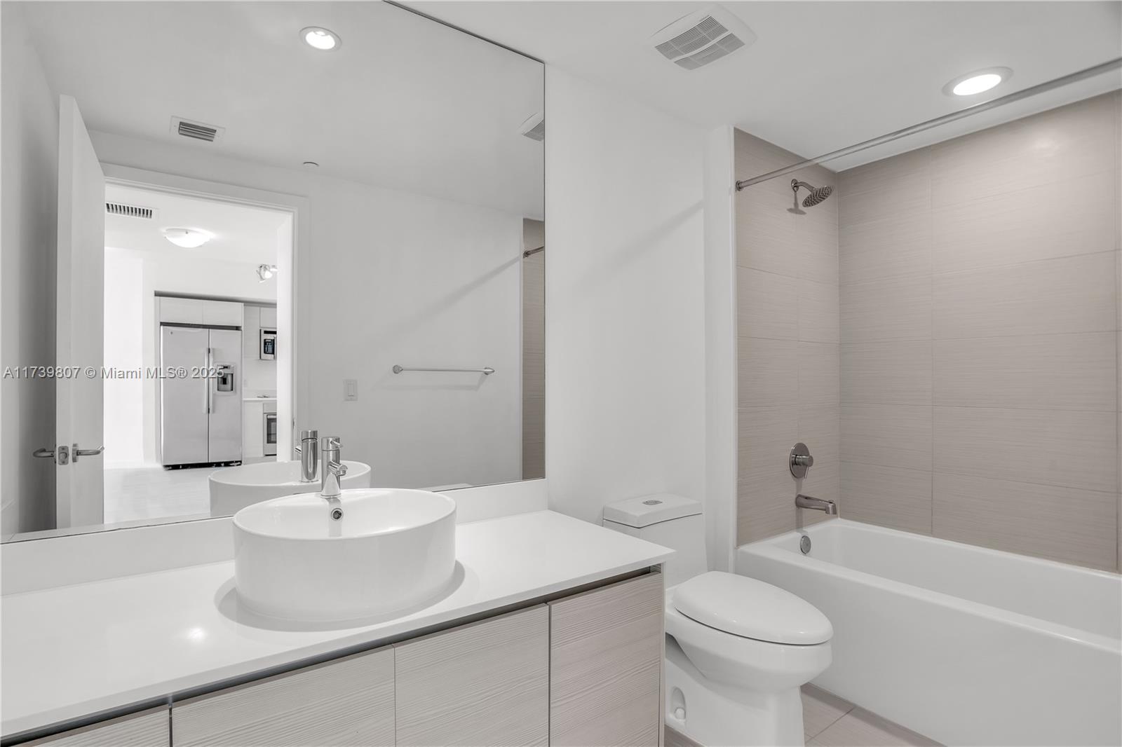 4250 Biscayne Blvd #1511, Miami FL 33137