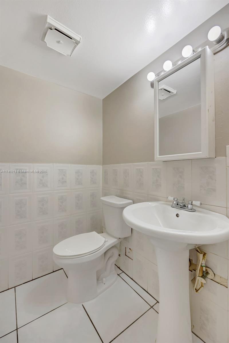 6155 SW 69th St #9, South Miami, Florida image 8