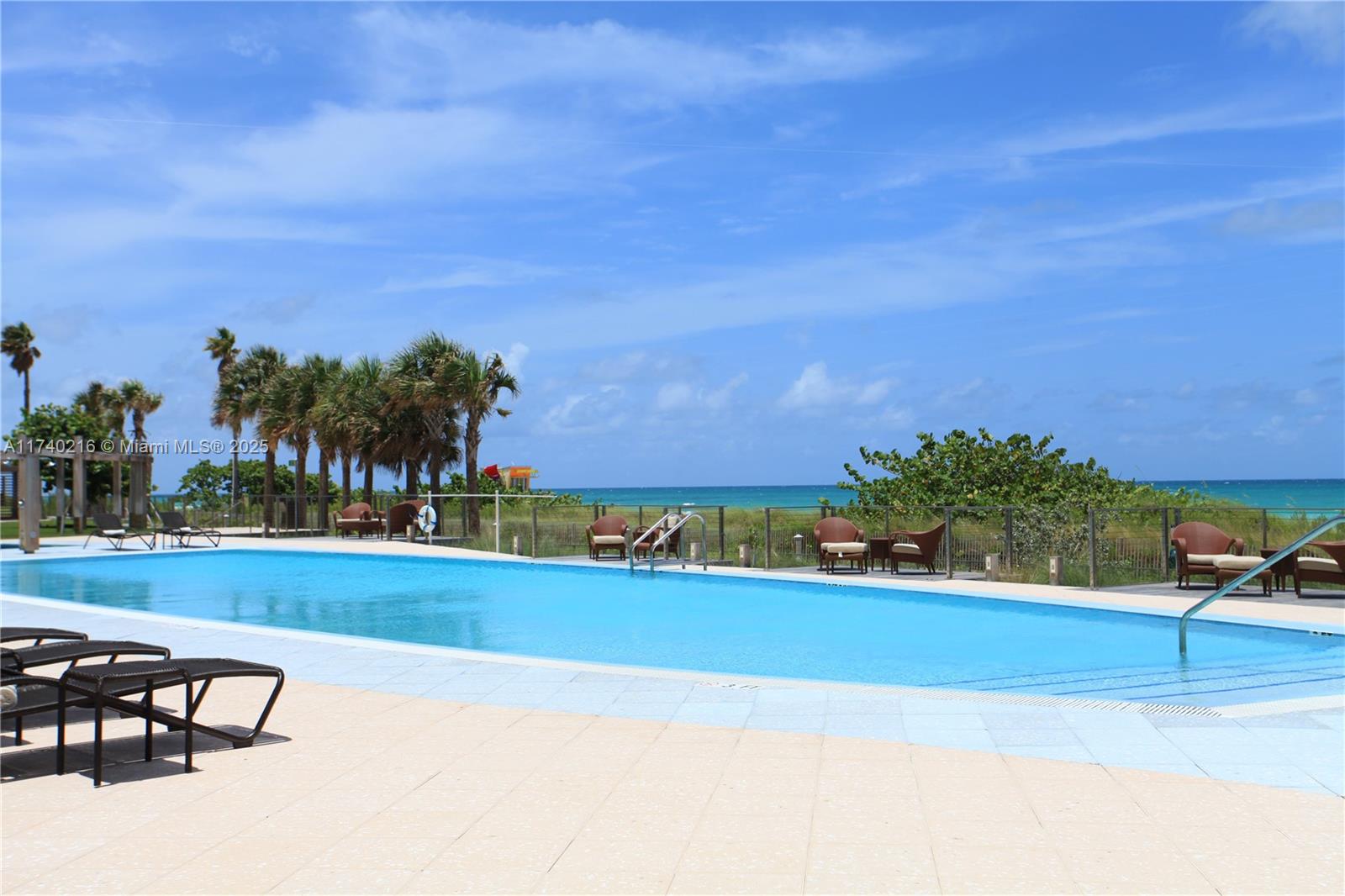 6801 Collins Ave #1108, Miami Beach FL 33141