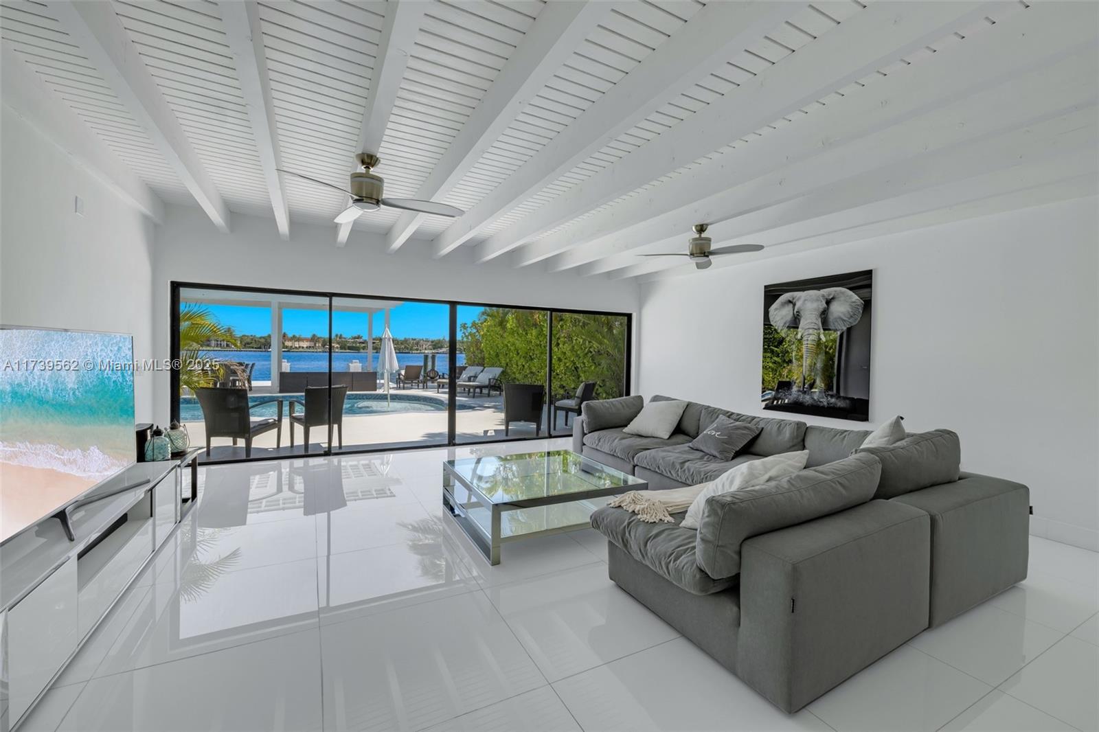 House for Sale in Miami Beach, FL
