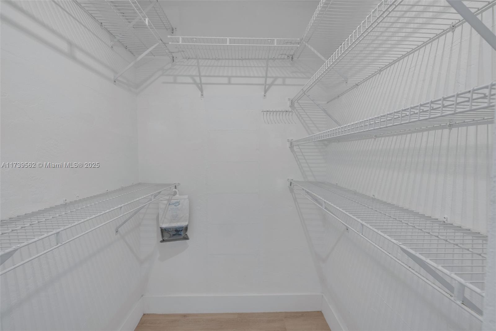1405 Stillwater Dr, Miami Beach, Florida image 16