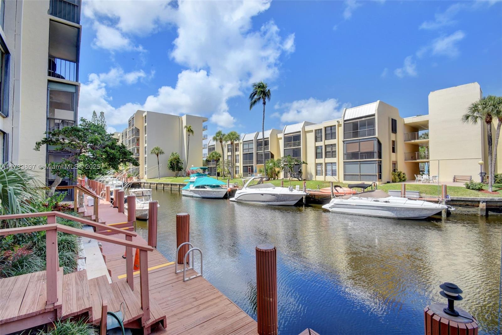 13 Royal Palm Way #2010, Boca Raton, Florida image 23