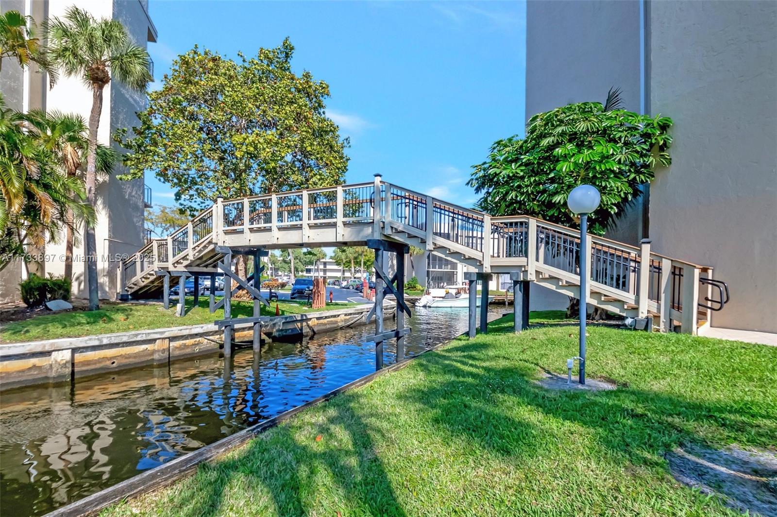 13 Royal Palm Way #2010, Boca Raton, Florida image 25