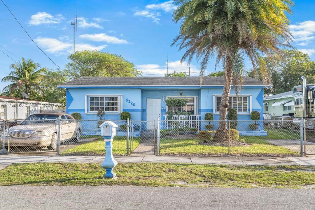 5320 SW 18th St, West Park, Florida image 1