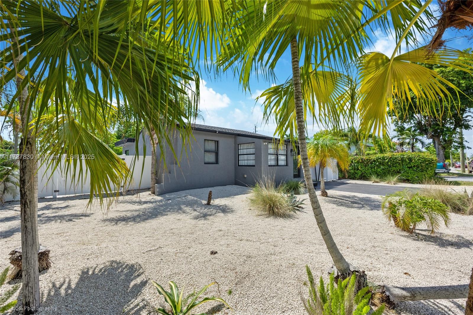 1401 3rd Ave, Dania Beach, Florida 33004