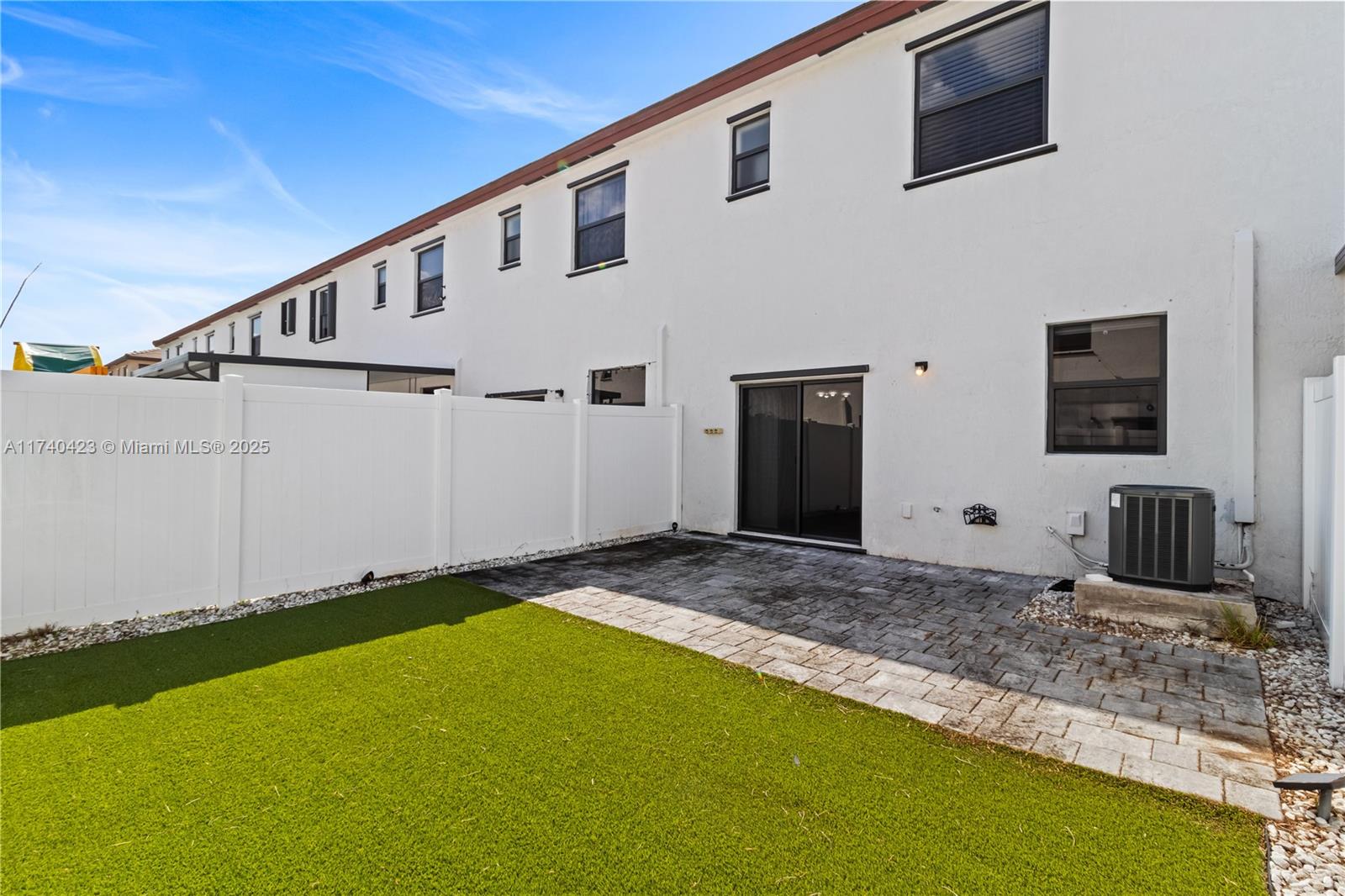 10611 W 33rd Ct #10611, Hialeah, Florida image 19