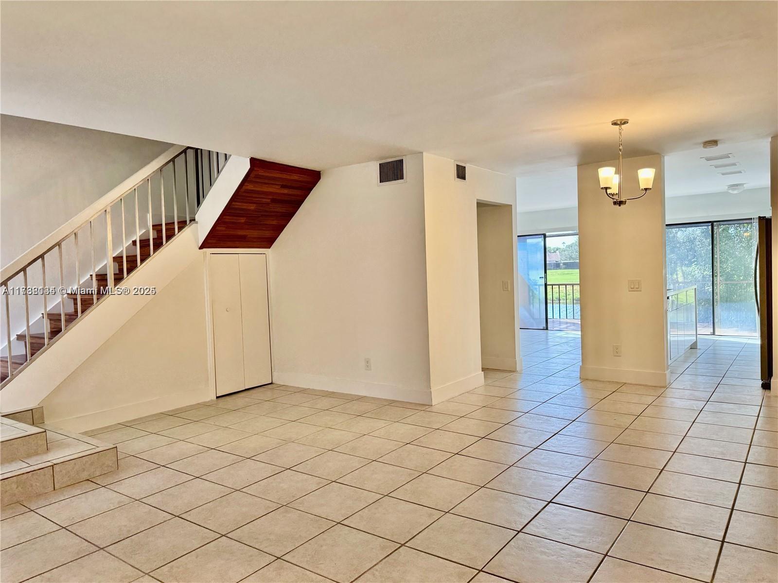 1320 W Golfview Dr #1320, Pembroke Pines, Florida image 15