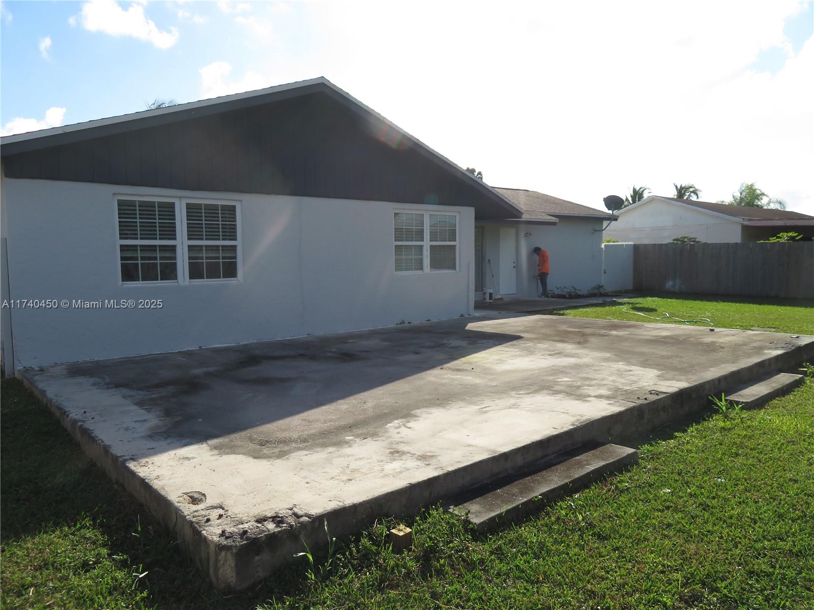 13015 SW 261st Ter, Homestead, Florida image 9