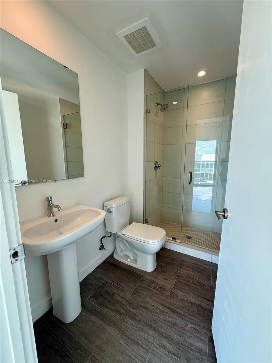 2900 NE 7th Ave #2101, Miami FL 33137
