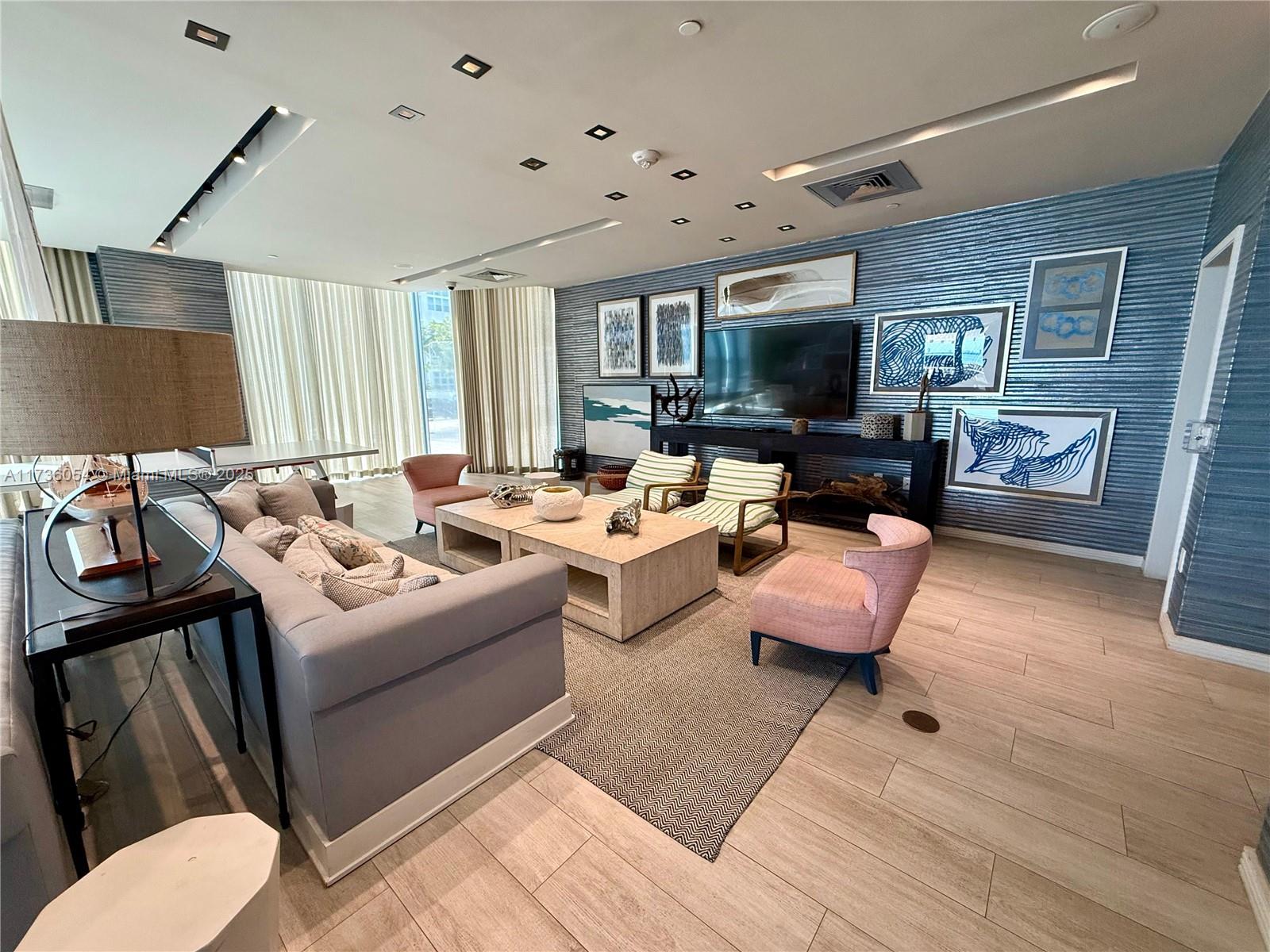 2900 NE 7th Ave #2101, Miami FL 33137