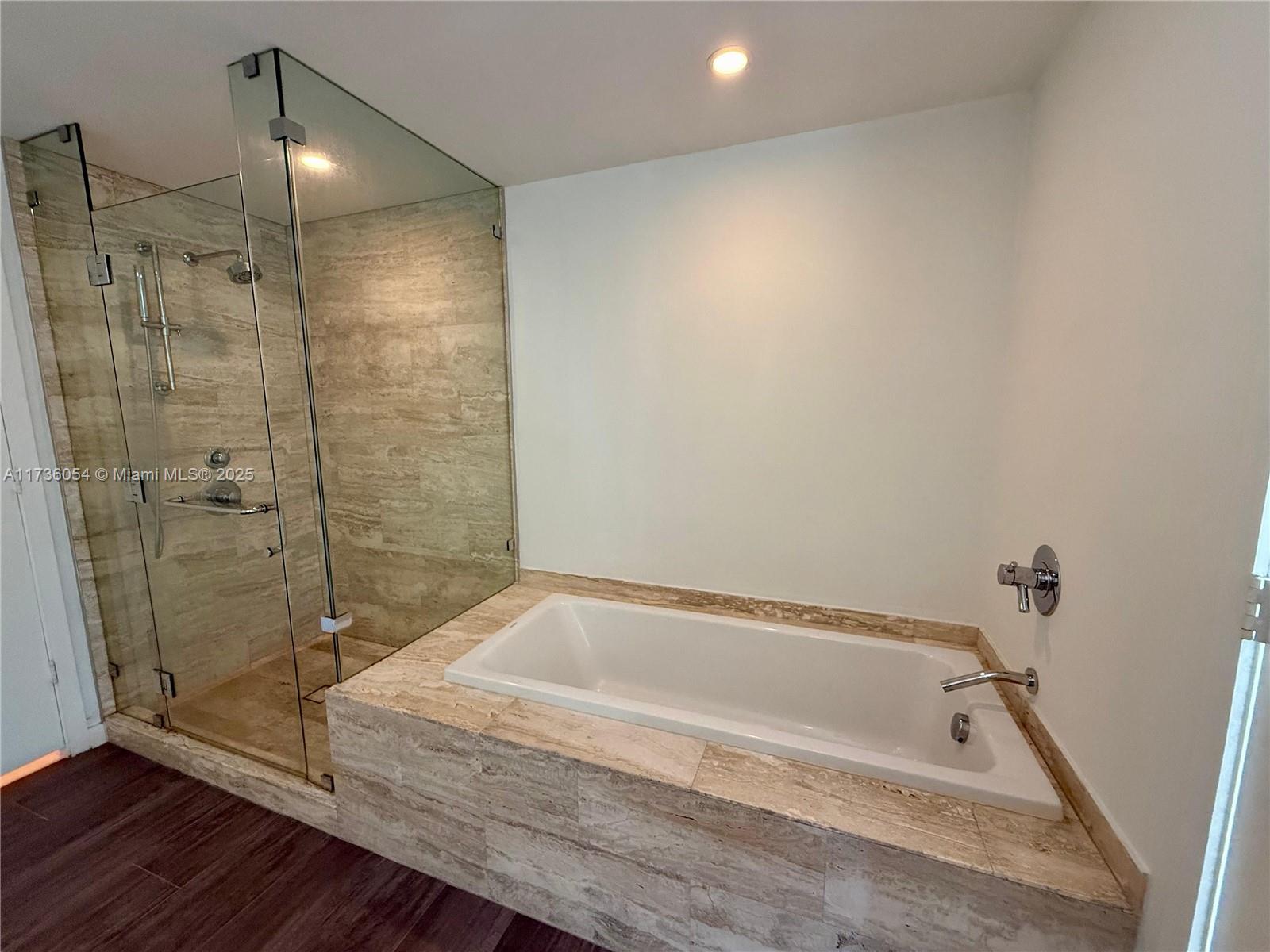2900 NE 7th Ave #2101, Miami FL 33137