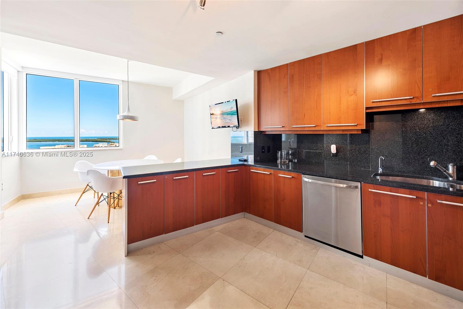 901 Brickell Key Blvd #2808, Miami FL 33131
