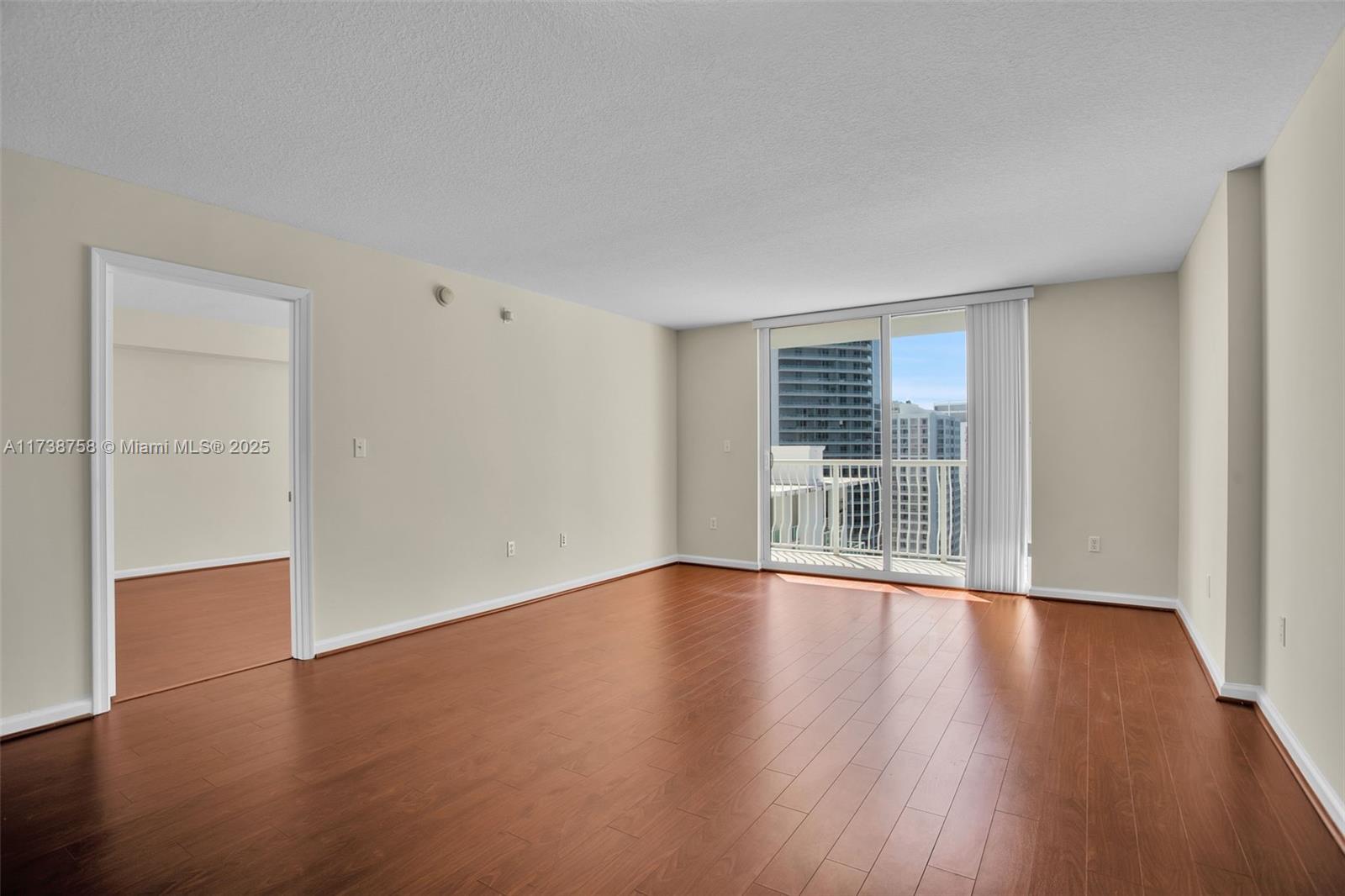1200 Brickell Bay Dr #2821, Miami, Florida image 8