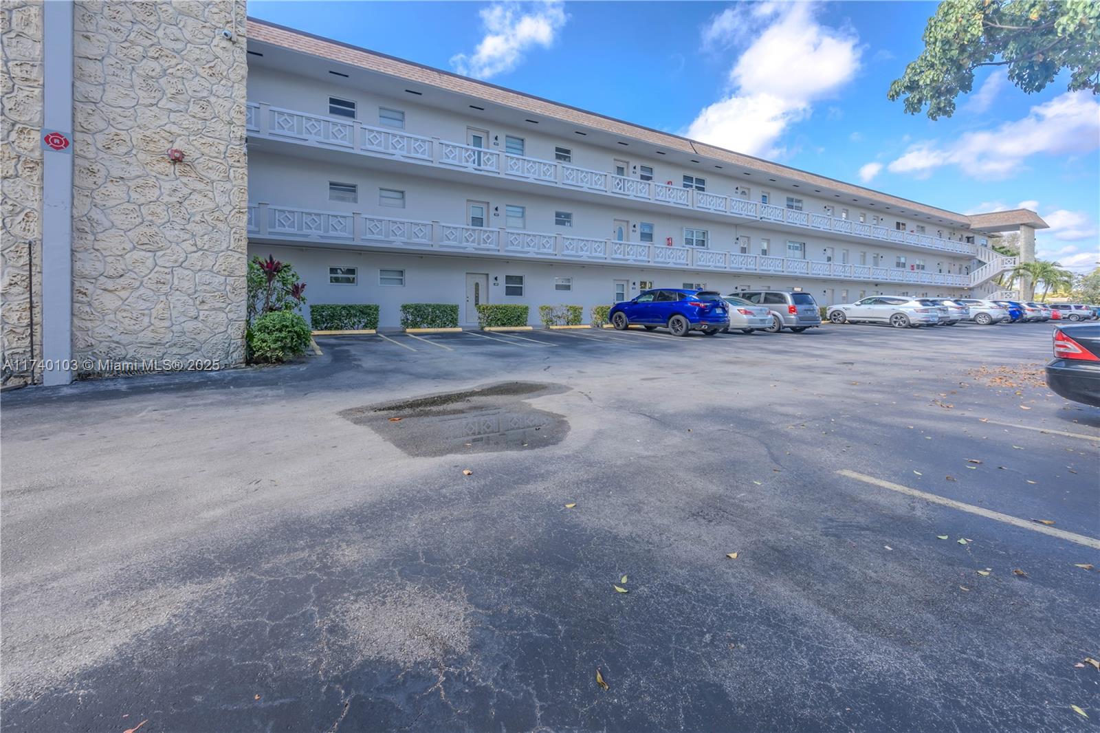 3501 NW 47th Ave #614, Lauderdale Lakes, Florida image 31