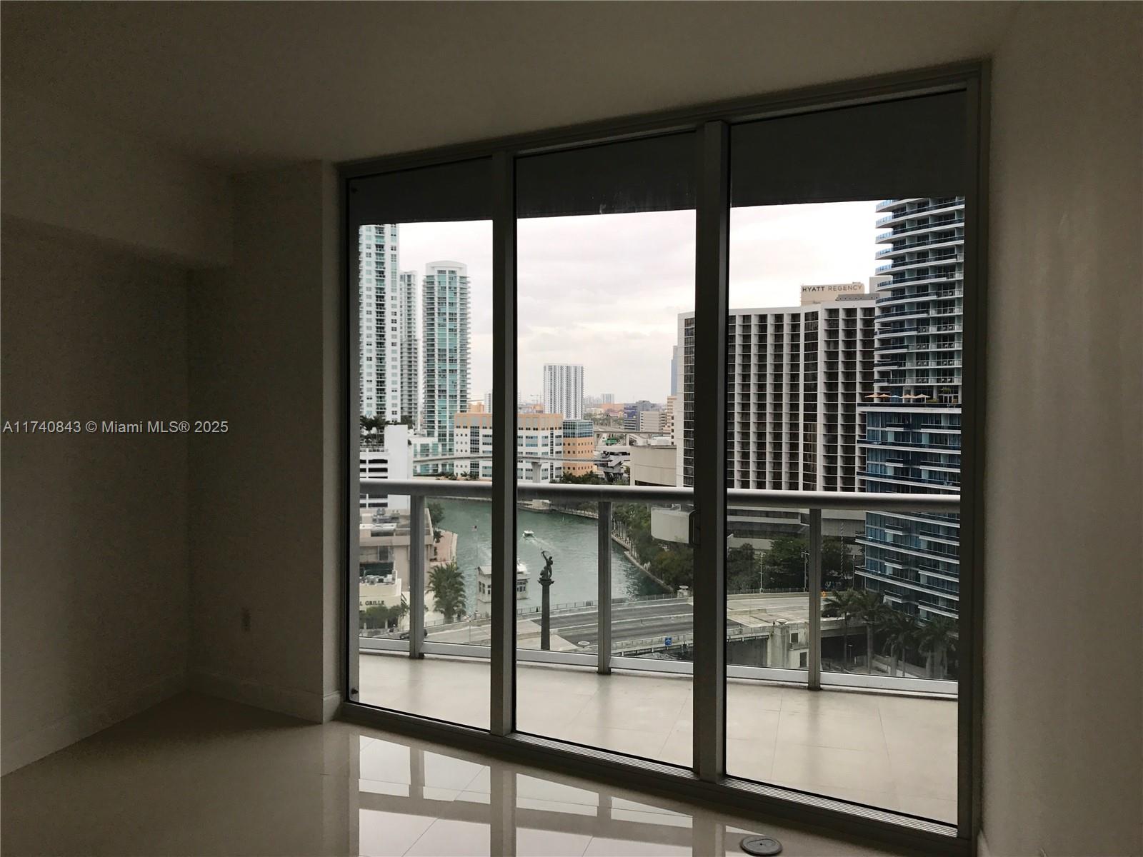 465 BRICKELL AVE #1604, Miami FL 33131