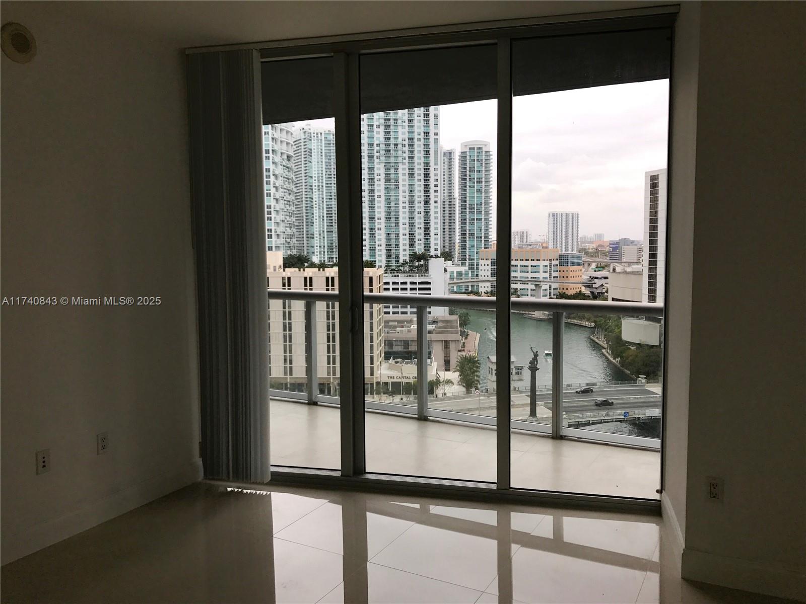 465 BRICKELL AVE #1604, Miami FL 33131