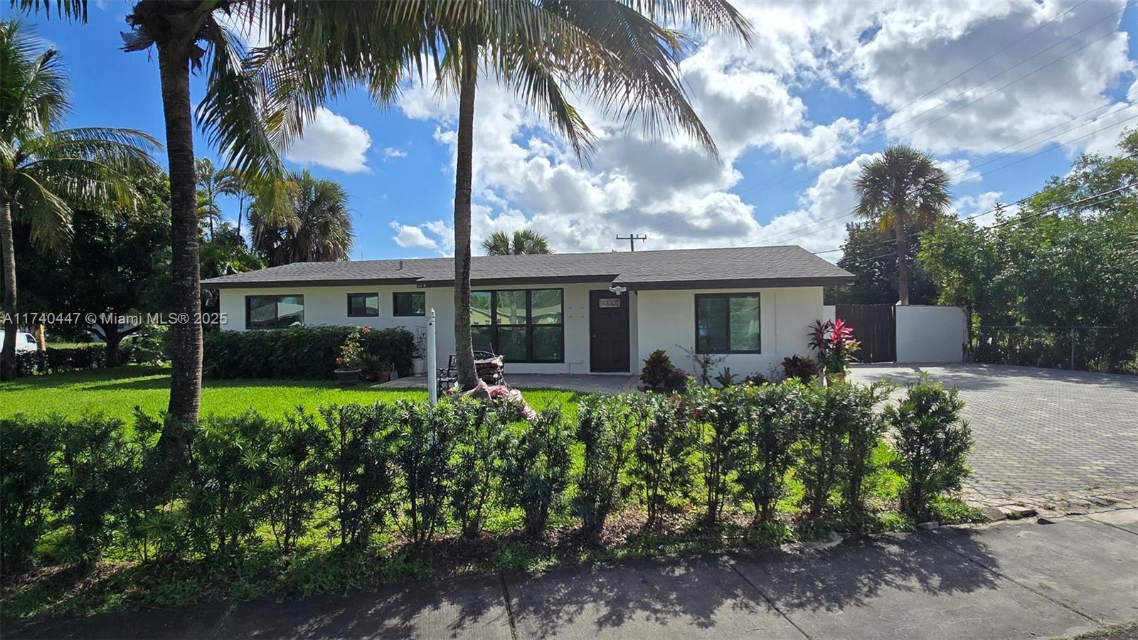 5051 NE 6th Ave, Deerfield Beach, Florida image 3