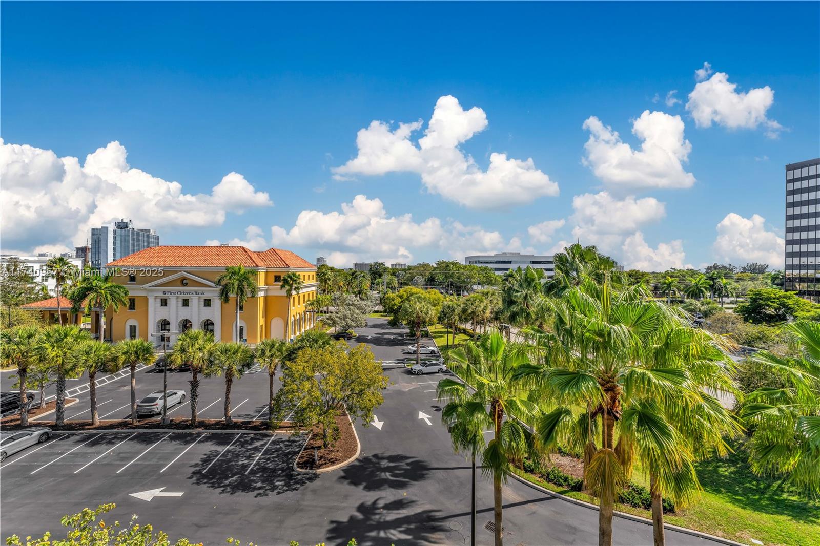 2421 NE 65th St #508, Fort Lauderdale, Florida image 25