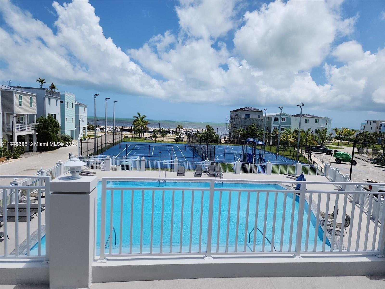 94825 Overseas Hwy #67