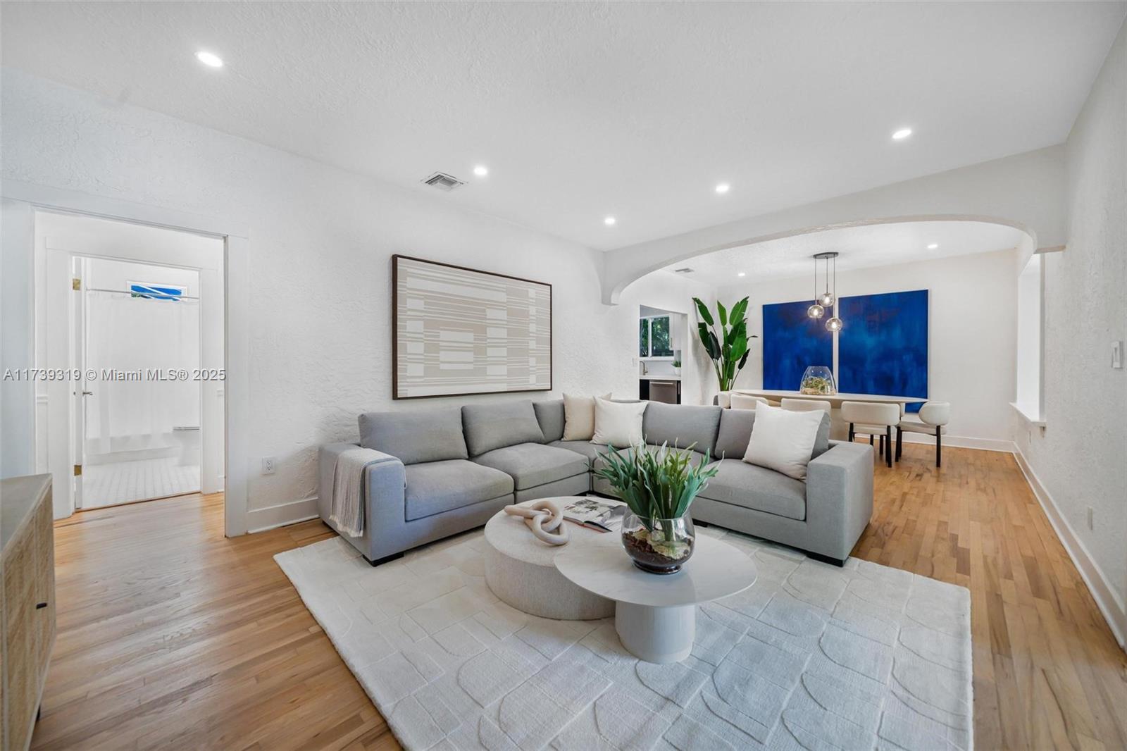 1774 Opechee Dr, Coconut Grove, Florida image 1